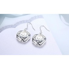 Rose-Shaped Pattern Fashion Earrings